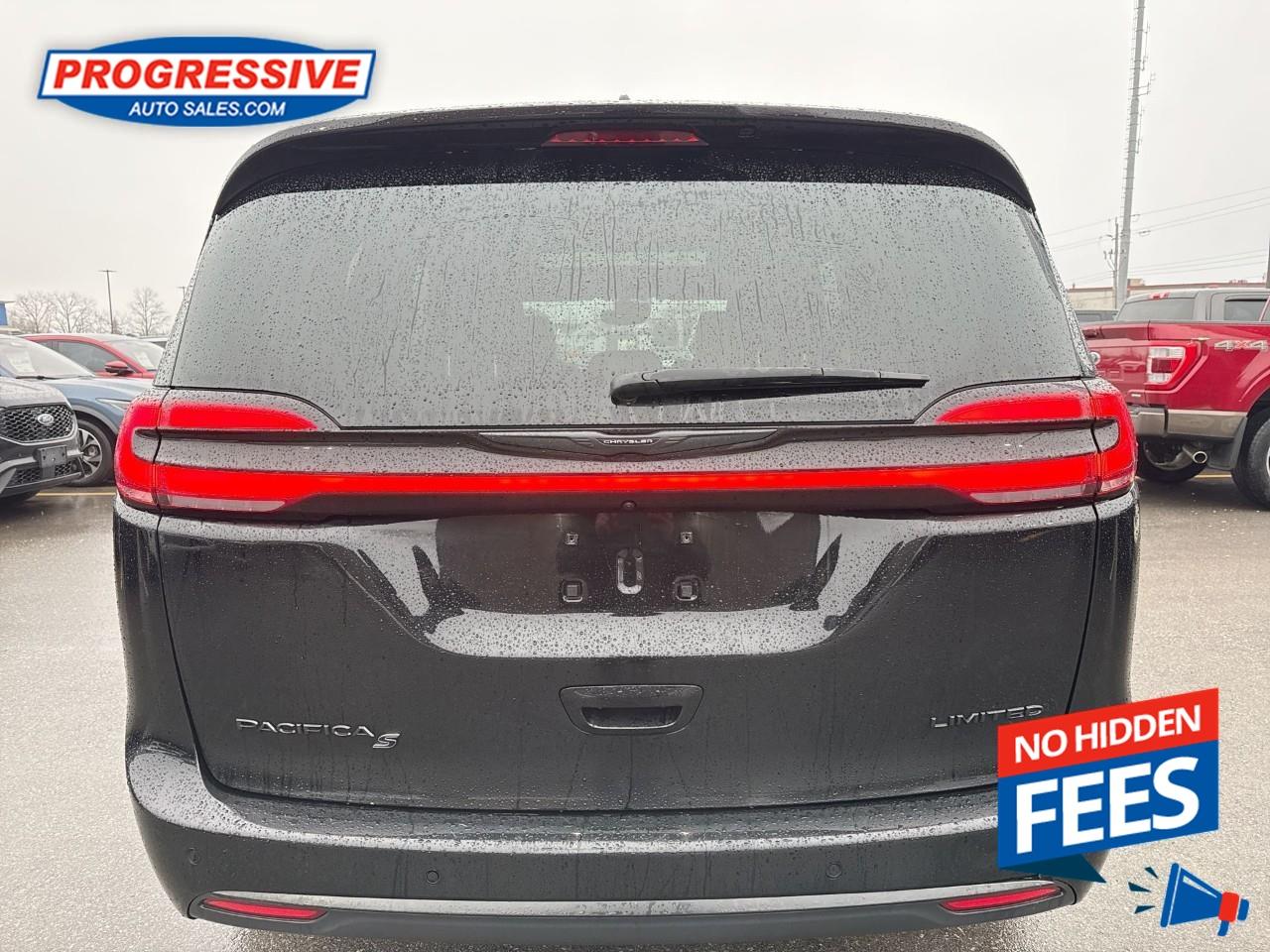 2025 Chrysler Pacifica Limited Photo