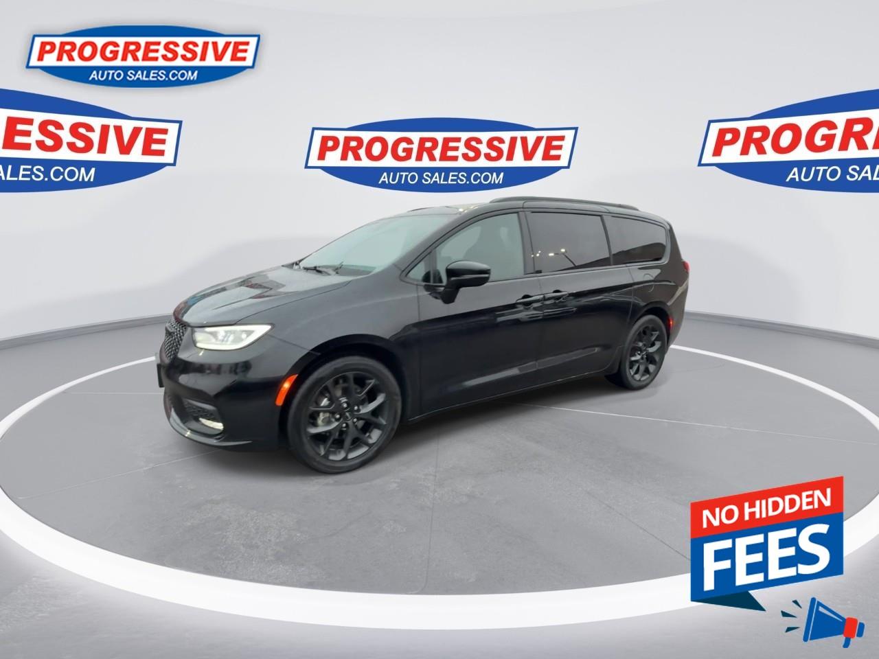 2025 Chrysler Pacifica Limited Photo4