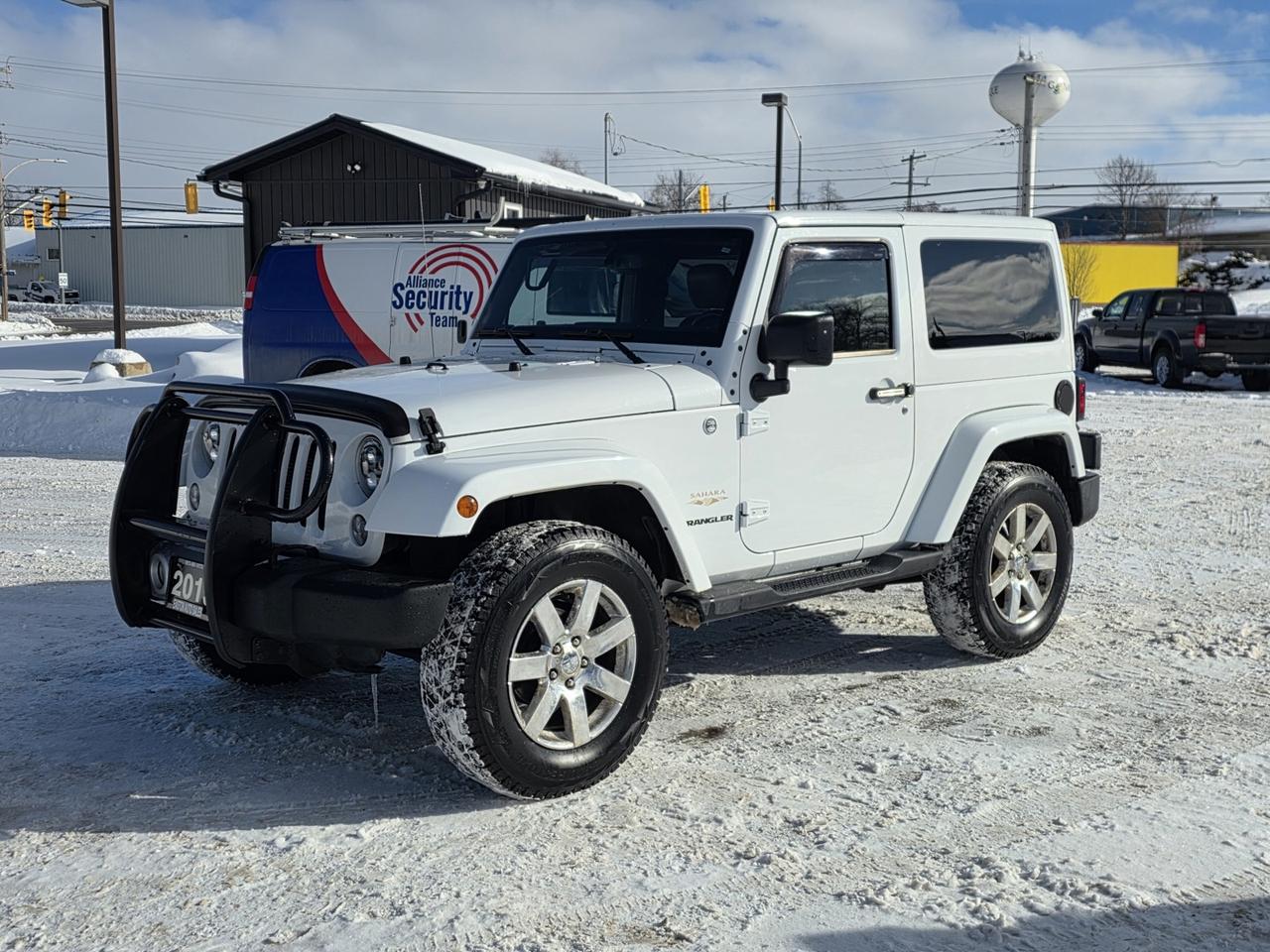 Used 2015 Jeep Wrangler SAHARA 4WD for sale in Gananoque, ON