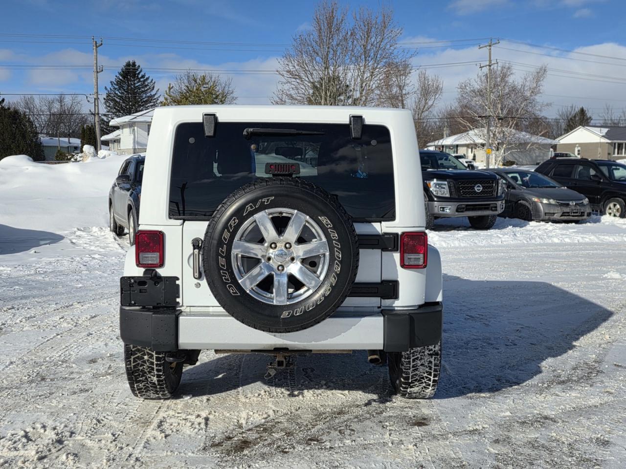 2015 Jeep Wrangler SAHARA 4WD Photo