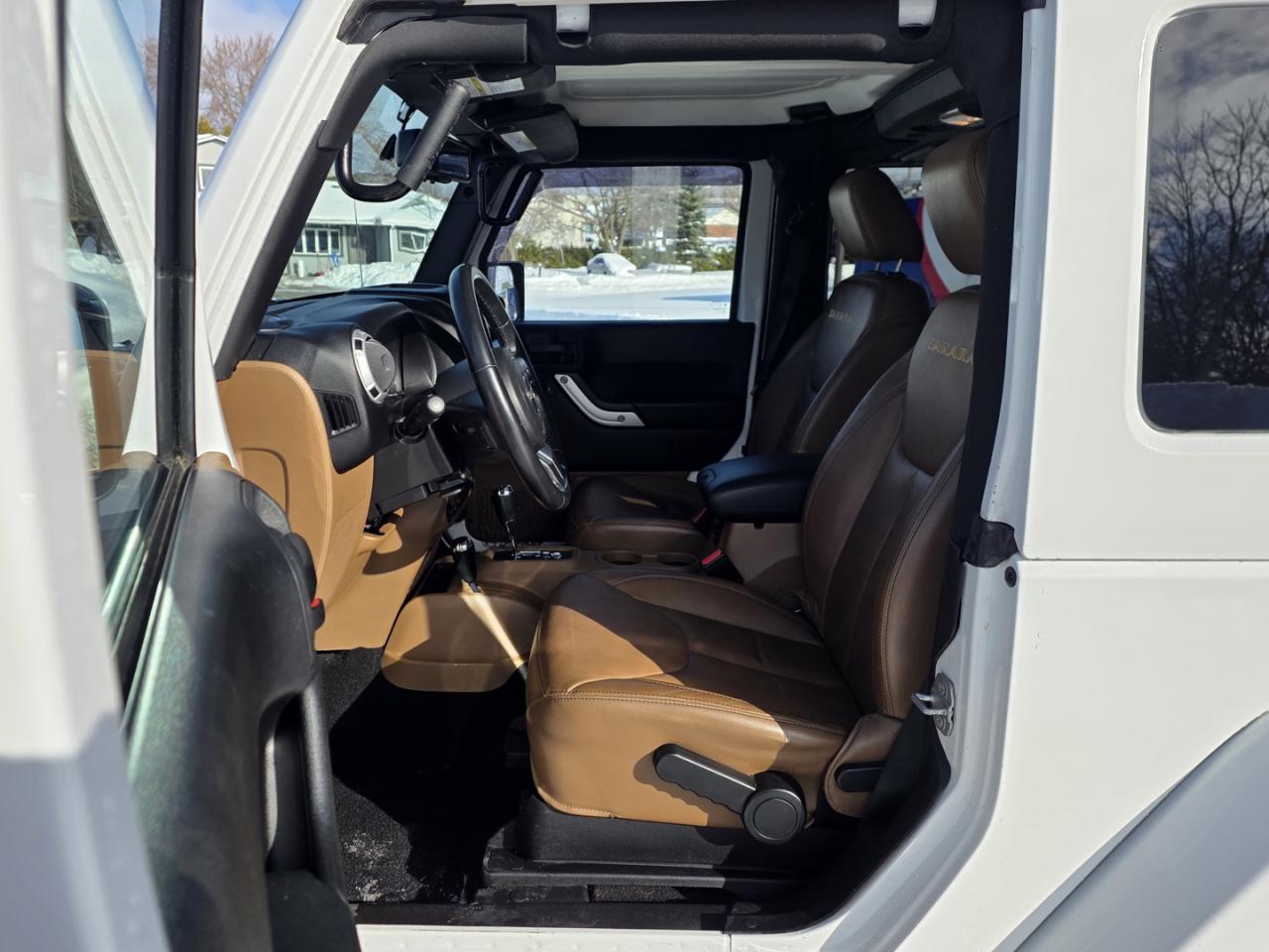 2015 Jeep Wrangler SAHARA 4WD Photo