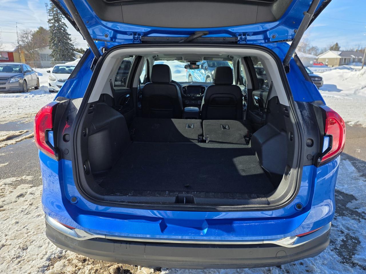 2024 GMC Terrain AT4 AWD Photo