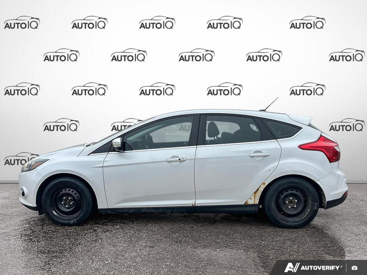 2012 Ford Focus Titanium 400A|NEW TIRES|WINTERS|1 OWNER|NO ACCIDENTS Photo