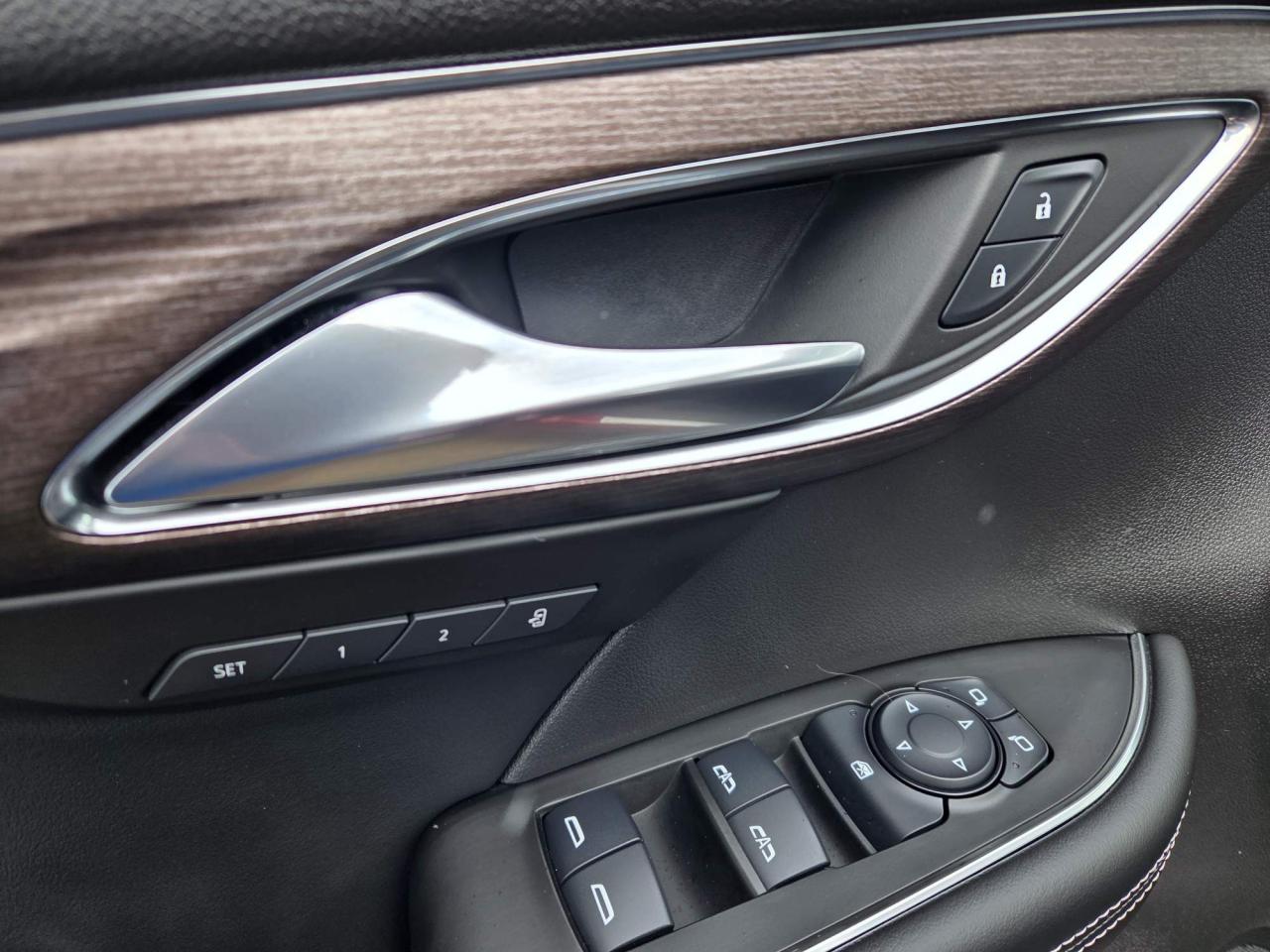 2021 Buick Envision Avenir One Owner | Leather | Navigation | Sunroof | Tech Pkg | 20" Wheels Photo