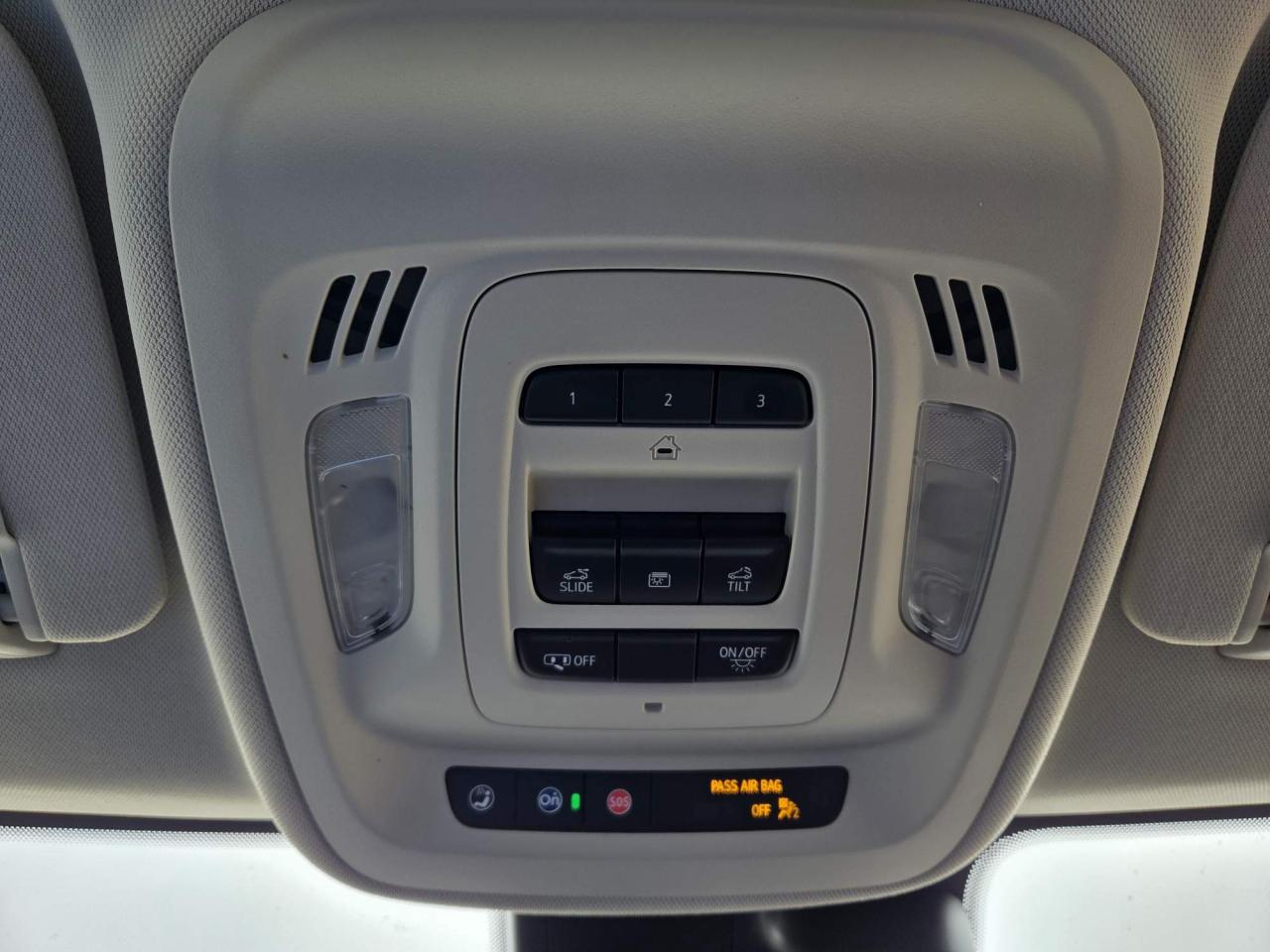 2021 Buick Envision Avenir One Owner | Leather | Navigation | Sunroof | Tech Pkg | 20" Wheels Photo