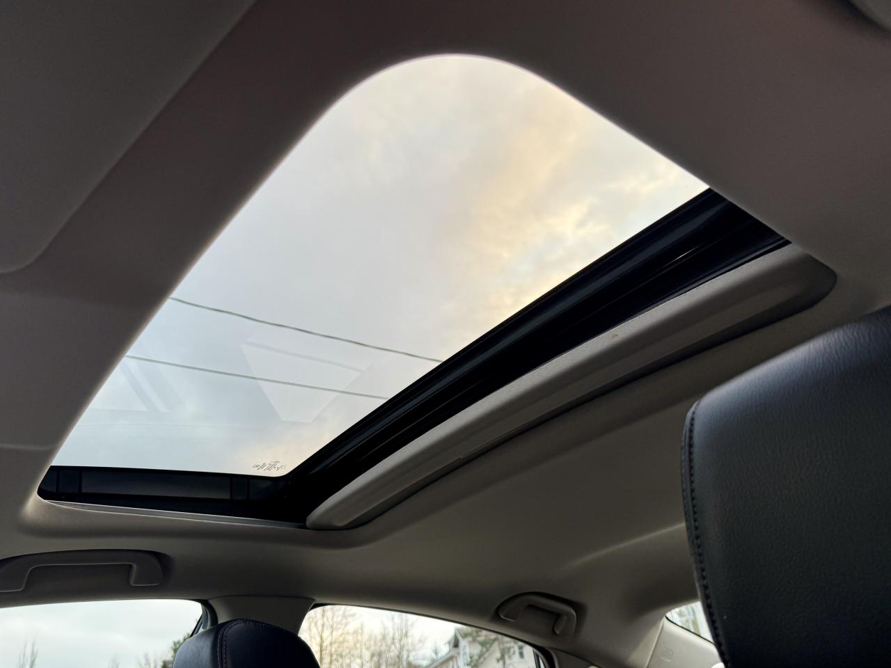 2016 Honda Civic FINANCING AVAILABLE Photo14