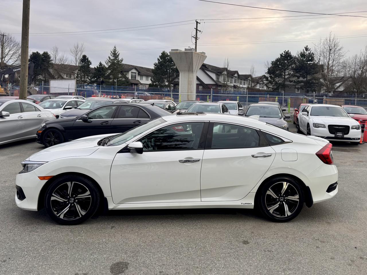 2016 Honda Civic FINANCING AVAILABLE Photo8