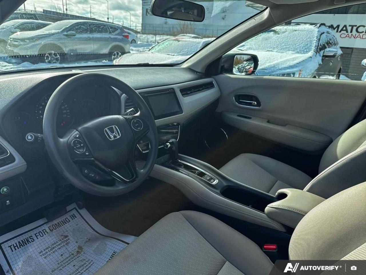 2016 Honda HR-V EX / NO ACCIDENTS / ROOF / HTD SEATS / AWD Photo