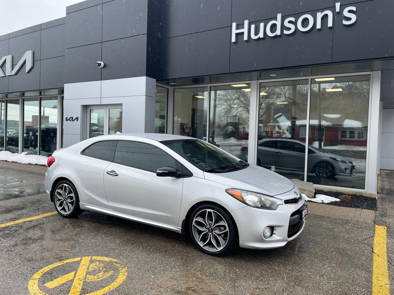 2015 Kia Forte Koup 1.6L SX HAL Certified | 18" Wheels | Comes with Winter Tires/Wheels Photo