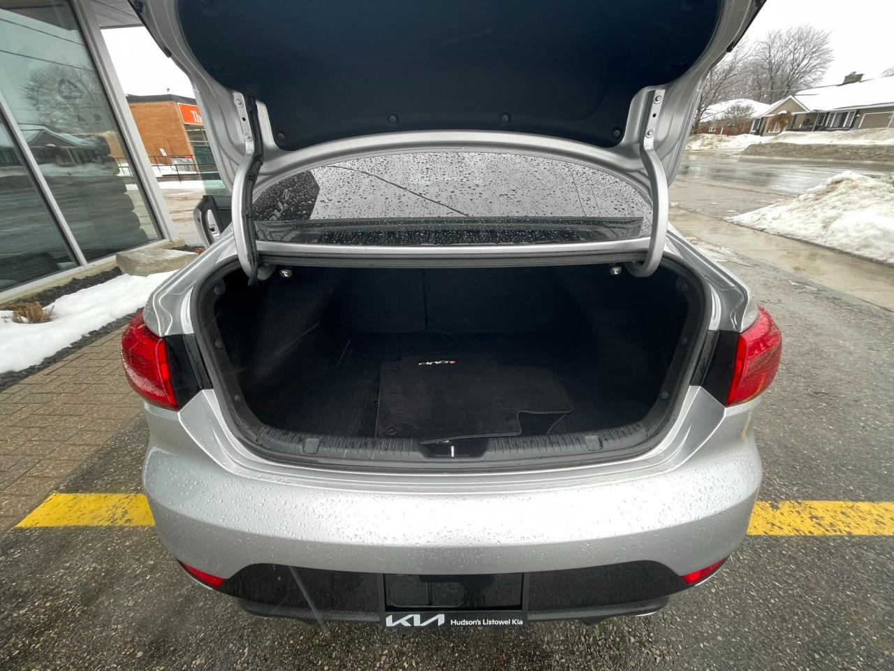 2015 Kia Forte Koup 1.6L SX HAL Certified | 18" Wheels | Comes with Winter Tires/Wheels Photo