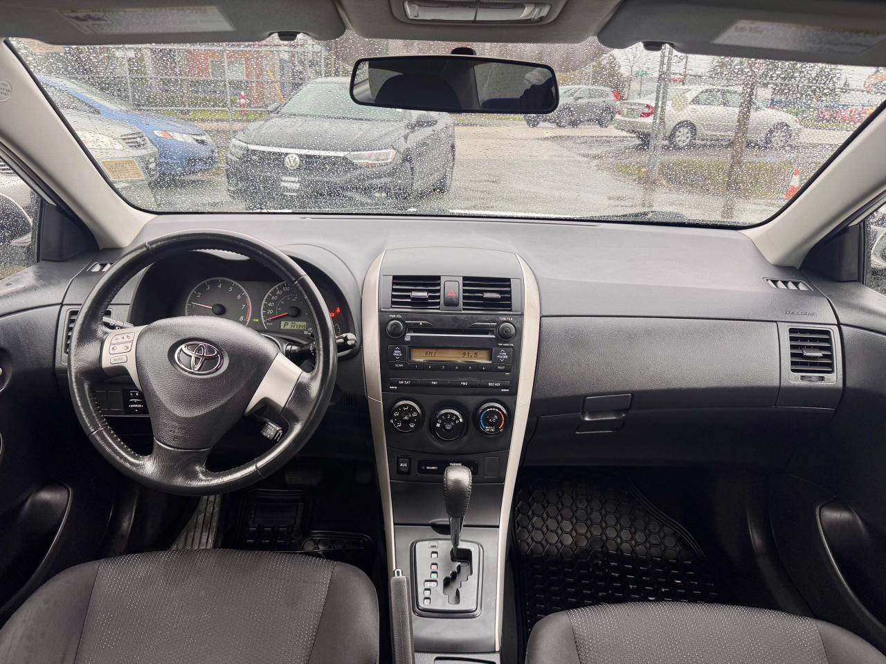 2009 Toyota Corolla FINANCING AVAILABLE Photo10