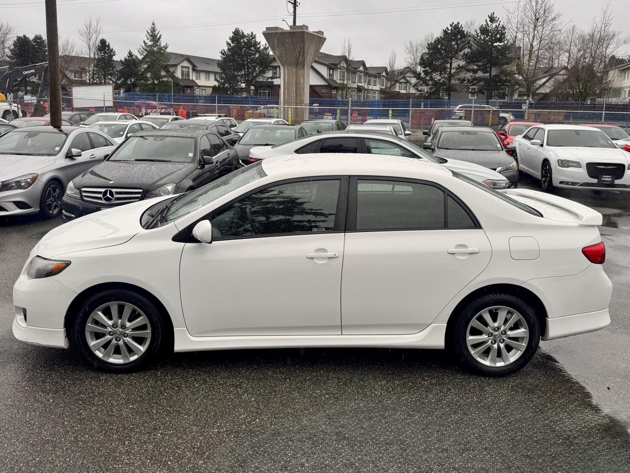 2009 Toyota Corolla FINANCING AVAILABLE Photo8