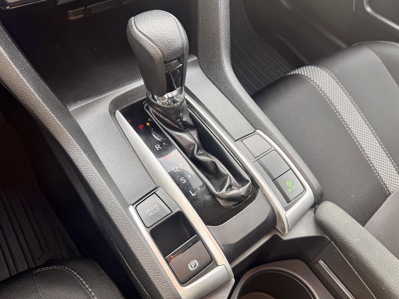 2020 Honda Civic FINANCING AVAILABLE Photo12