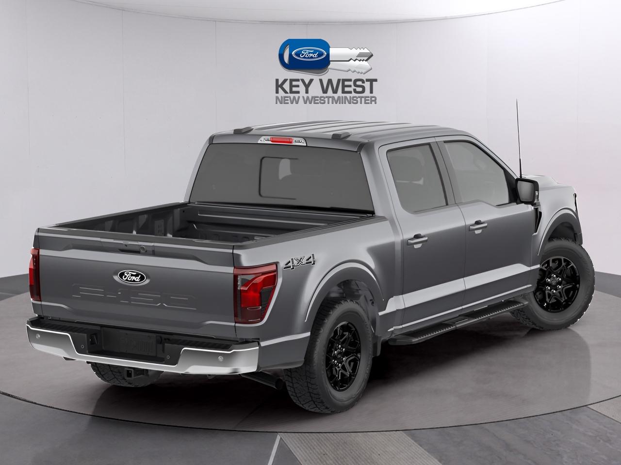 2026 Ford F-150 XLT 4WD SuperCrew 5.5' Box Photo2