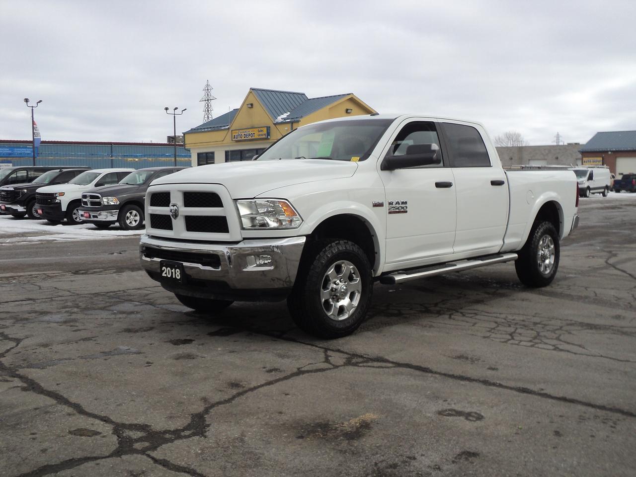 2018 RAM 2500 Outdoorsman CrewCab 4x4 5.7L8cylGasHemi 6'4" Box Photo