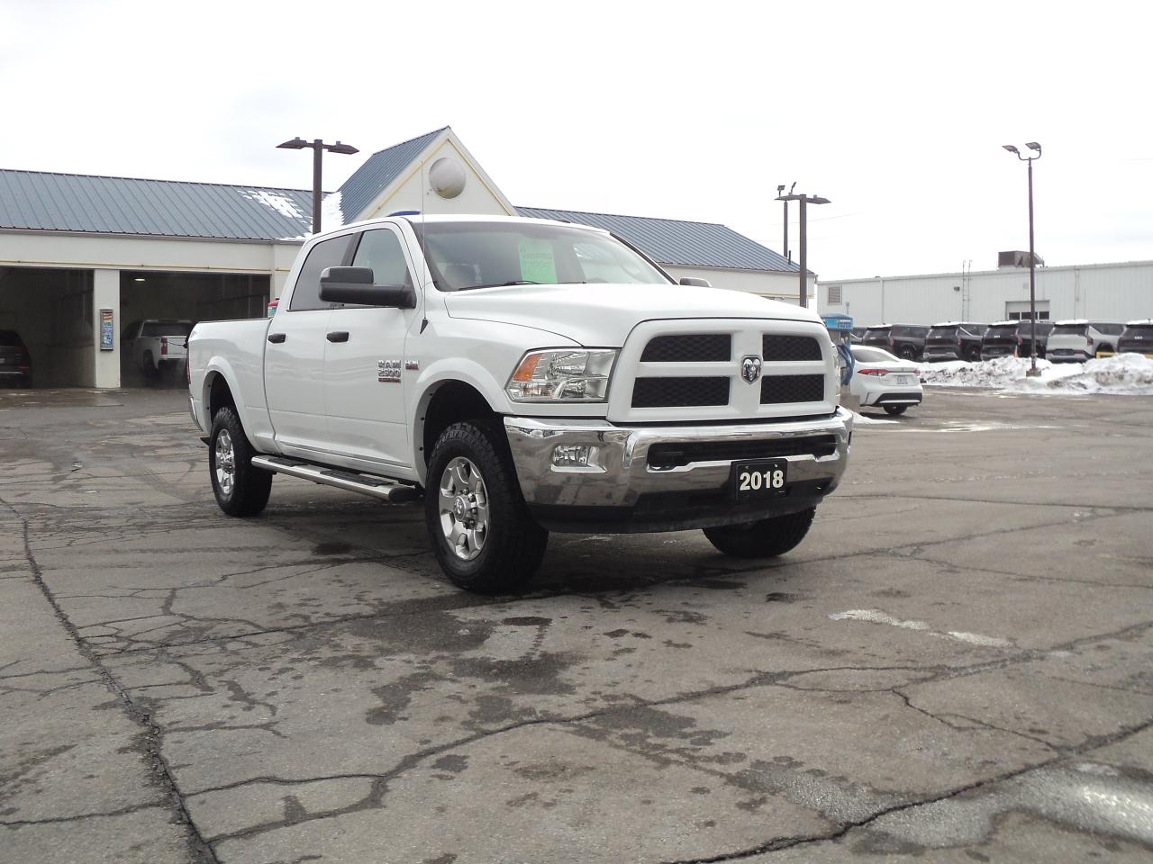 2018 RAM 2500 Outdoorsman CrewCab 4x4 5.7L8cylGasHemi 6'4" Box Photo