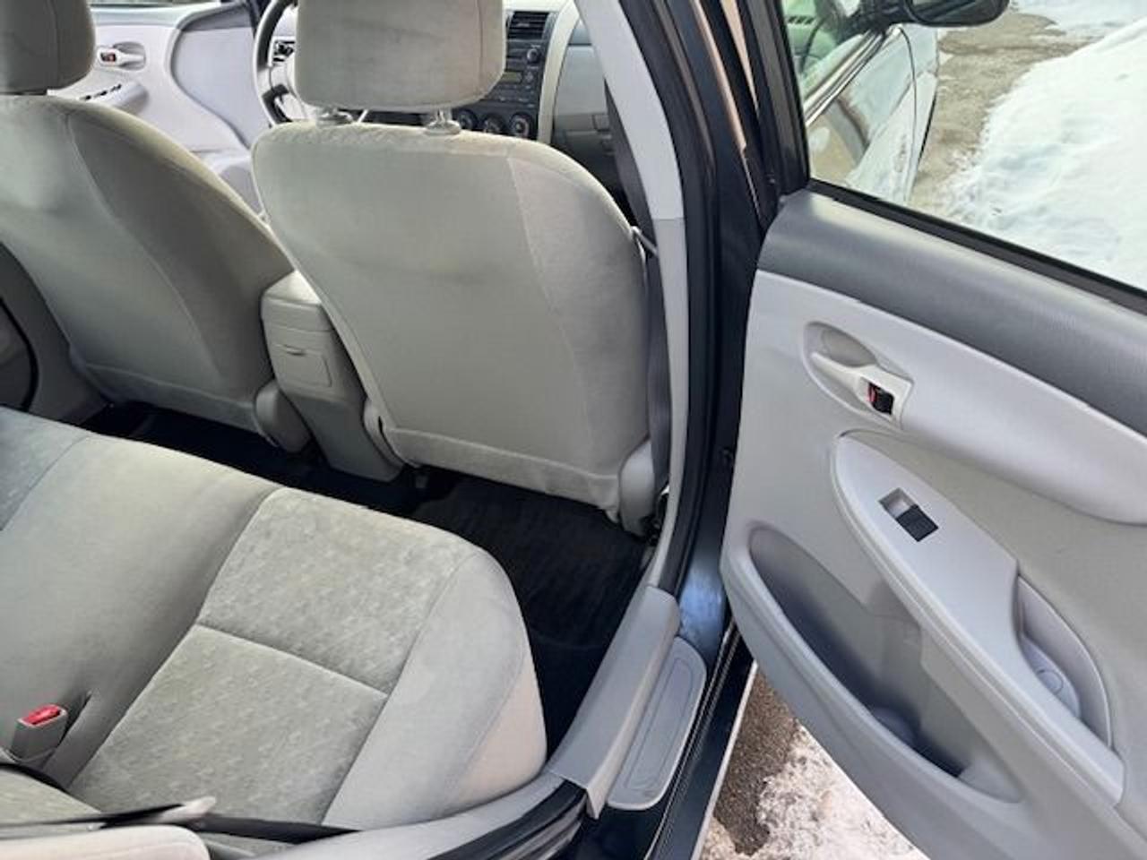 2009 Toyota Corolla CE ONLY 78000KM,ACCIDENT FREE Photo