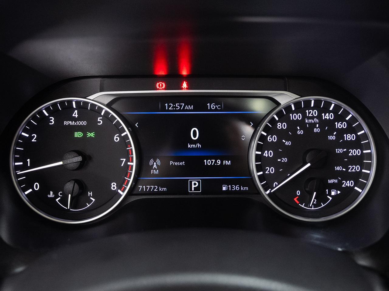 2022 Nissan Sentra SR MIDNIGHT | Sunroof | LaneDep | BSM | CarPlay