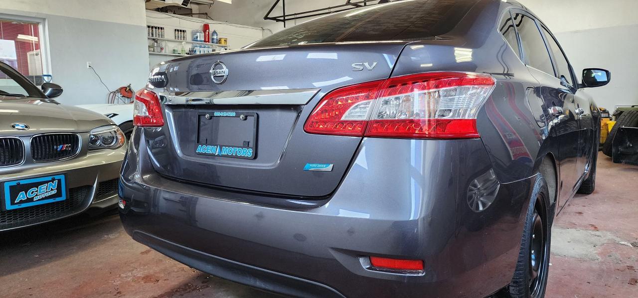 2015 Nissan Sentra SV Photo3