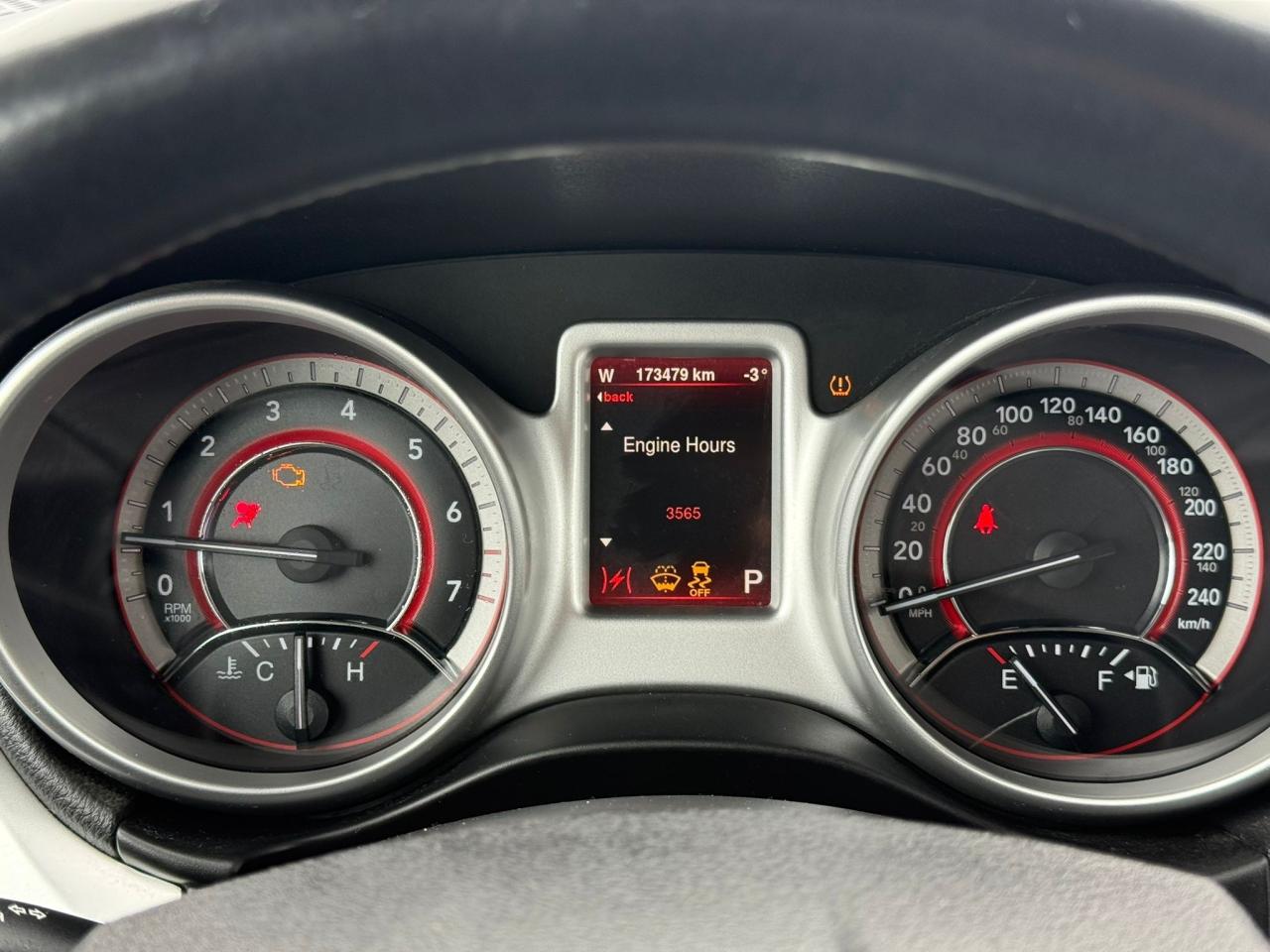 2014 Dodge Journey LIMITED, 5 PASSENGER, ALLOYS, ONLY 173KMS, CERT Photo