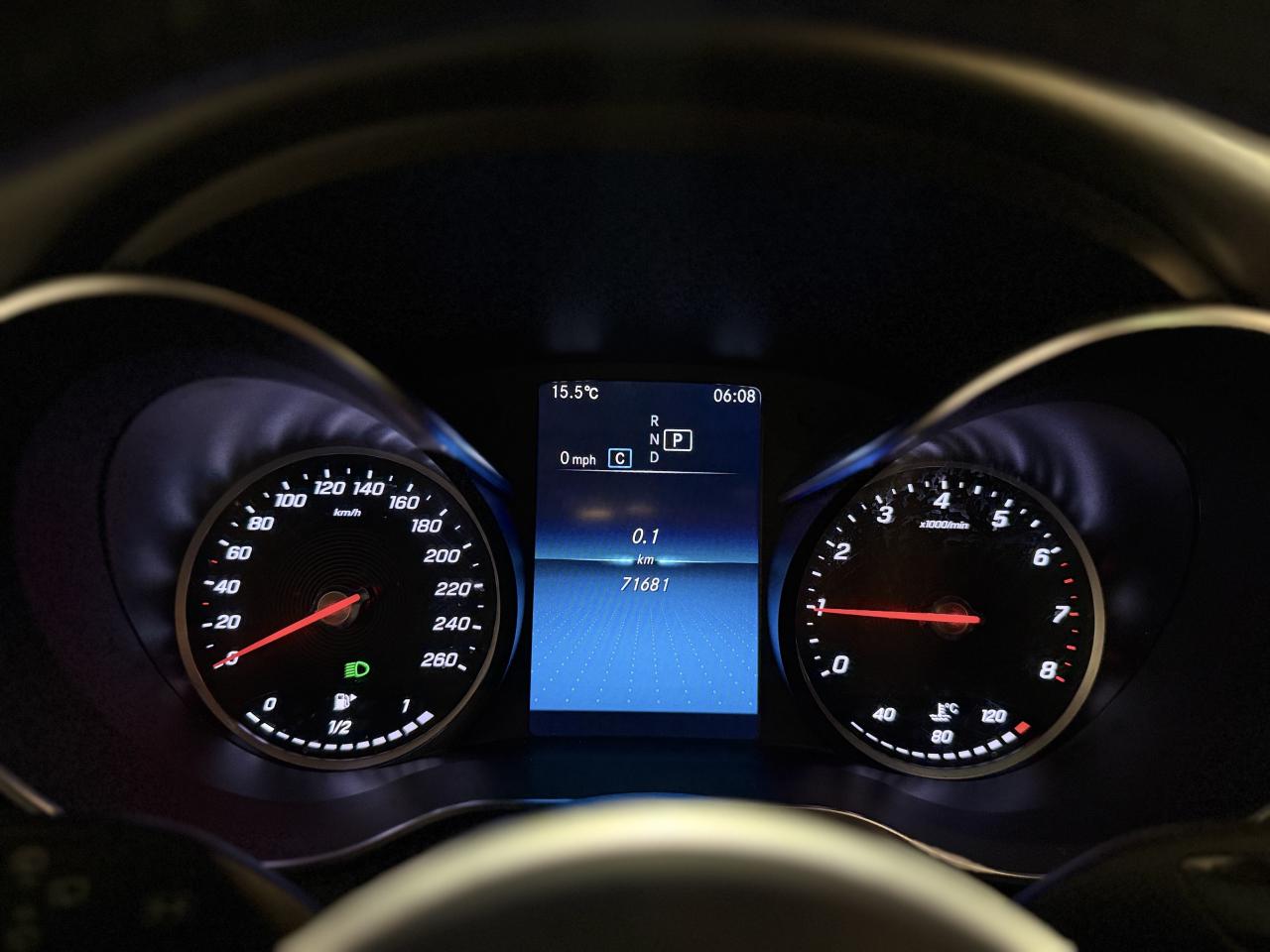 2022 Mercedes-Benz GLC 300 GLC 300 | RED INT Photo