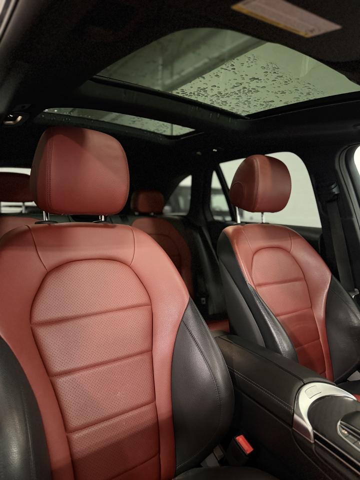 2022 Mercedes-Benz GLC 300 GLC 300 | RED INT Photo