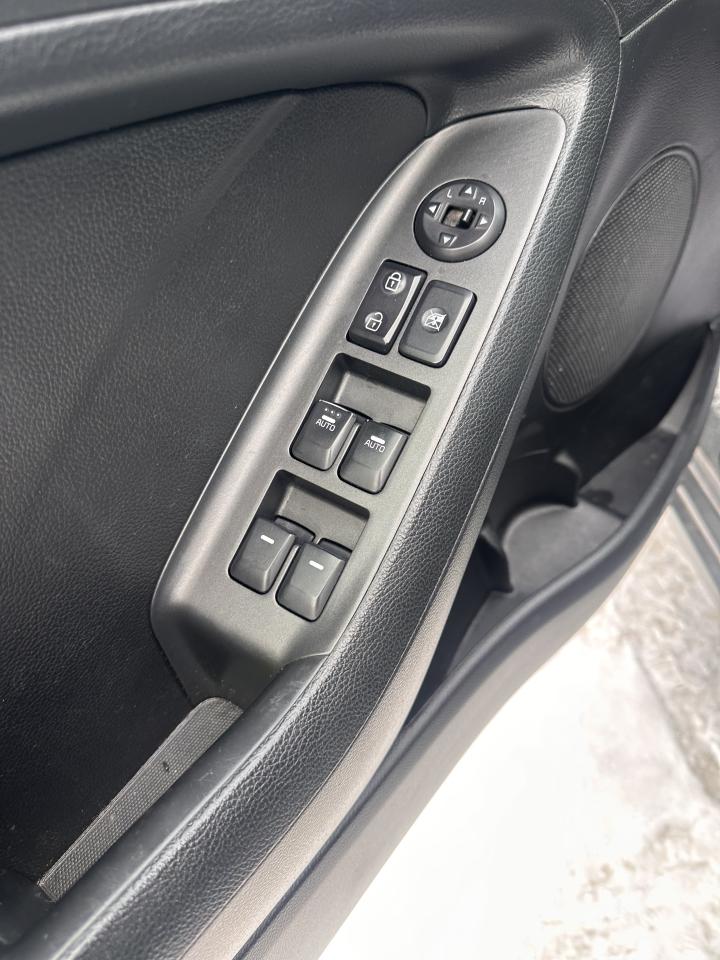 2016 Kia Forte5 LX+ Photo