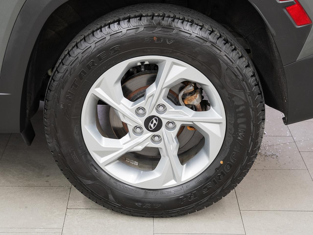 2022 Hyundai Tucson PREFERRED AWD | BSM | ACC | Heated Seats | CarPlay