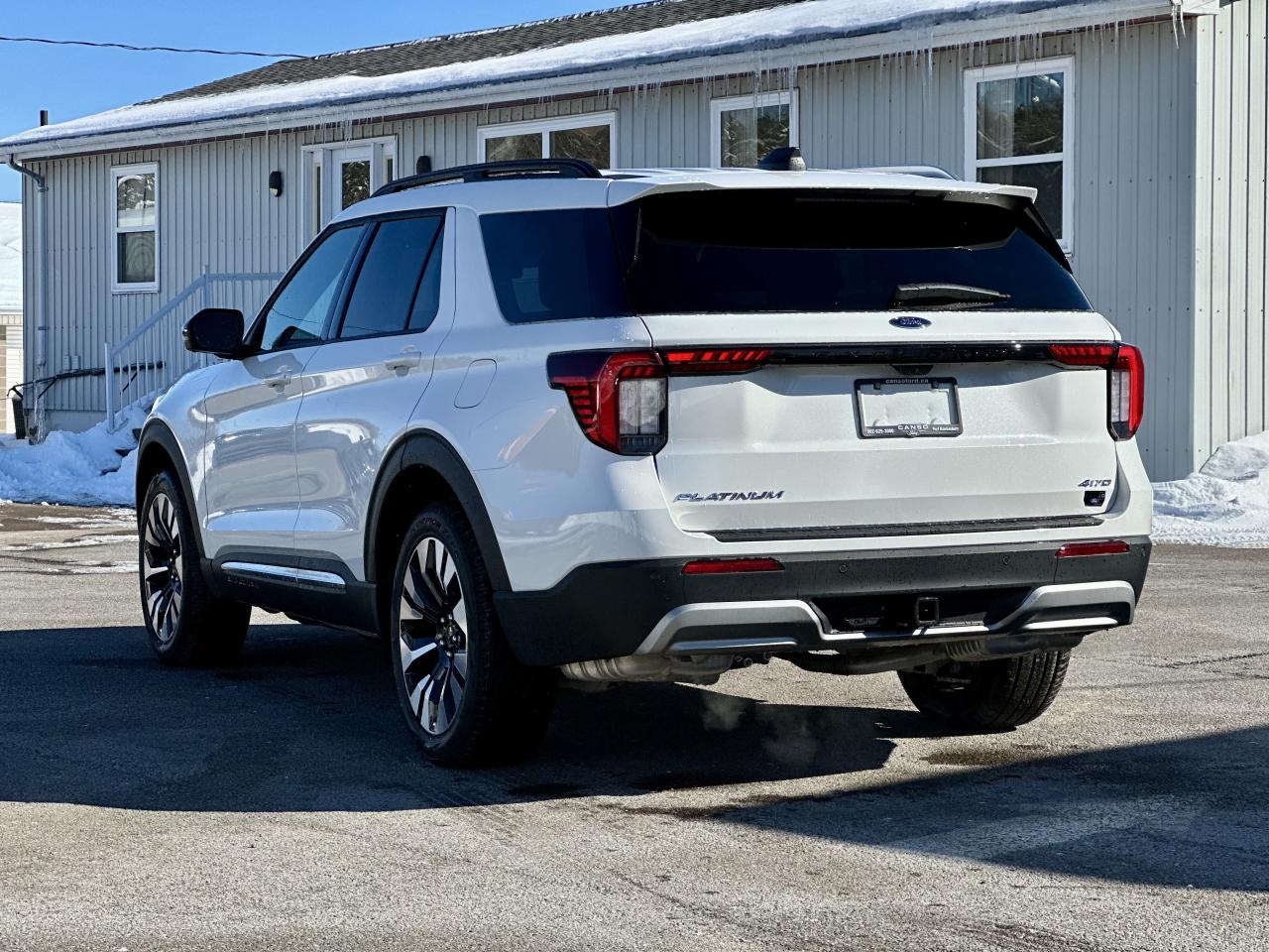2026 Ford Explorer Platinum 4WD Photo4