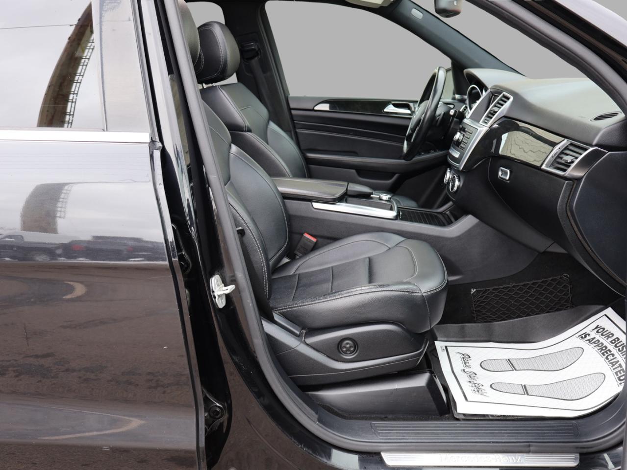 2015 Mercedes-Benz ML-Class ML350 BlueTEC DIESEL AWD *M.B MAINTAIN* 360 CAMERA NAV BLUETOOTH LEATHER HEATED SEATS PANO ROOF CRUISE ALLOYS Photo