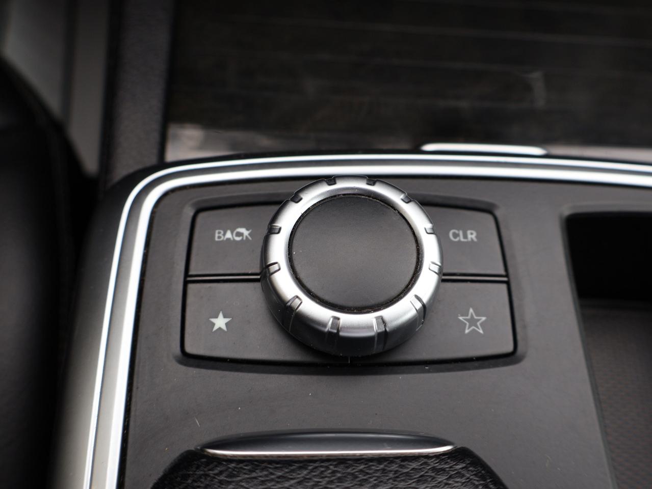 2015 Mercedes-Benz ML-Class ML350 DIESEL AWD *M.B MAINTAIN* 360 CAMERA NAV BLUETOOTH LEATHER HEATED SEATS PANO ROOF CRUISE ALLOYS Photo