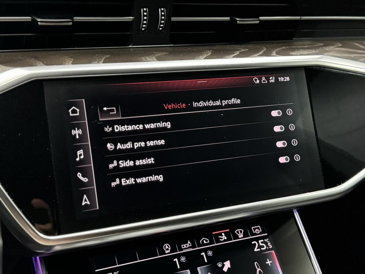 2019 Audi A7 TECHNIK S-LINE|NAV|360CAM|HUD|BSM|B&O SOUND| Photo