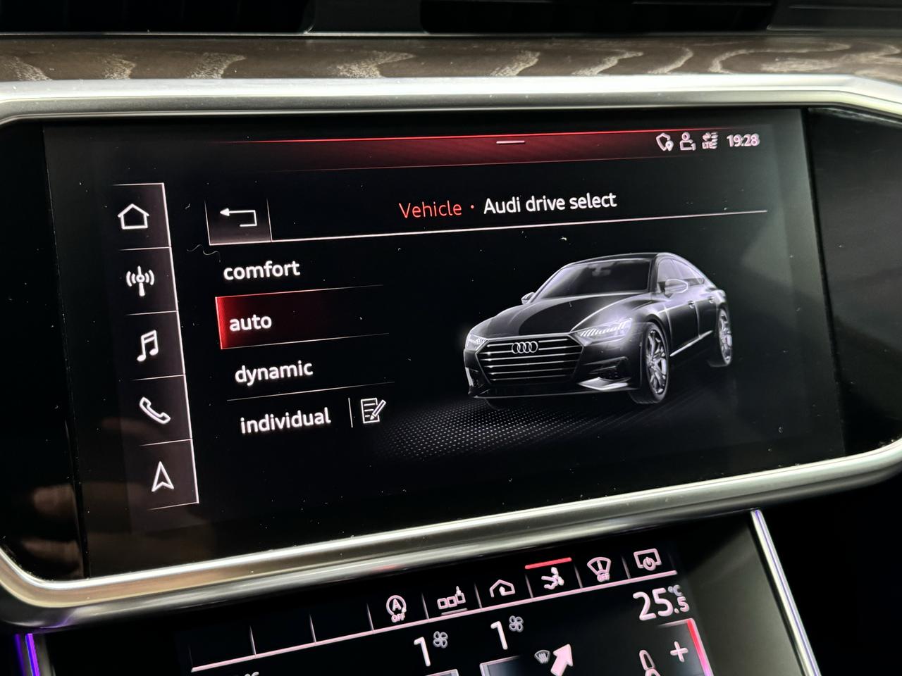 2019 Audi A7 TECHNIK S-LINE|NAV|360CAM|HUD|BSM|B&O SOUND| Photo
