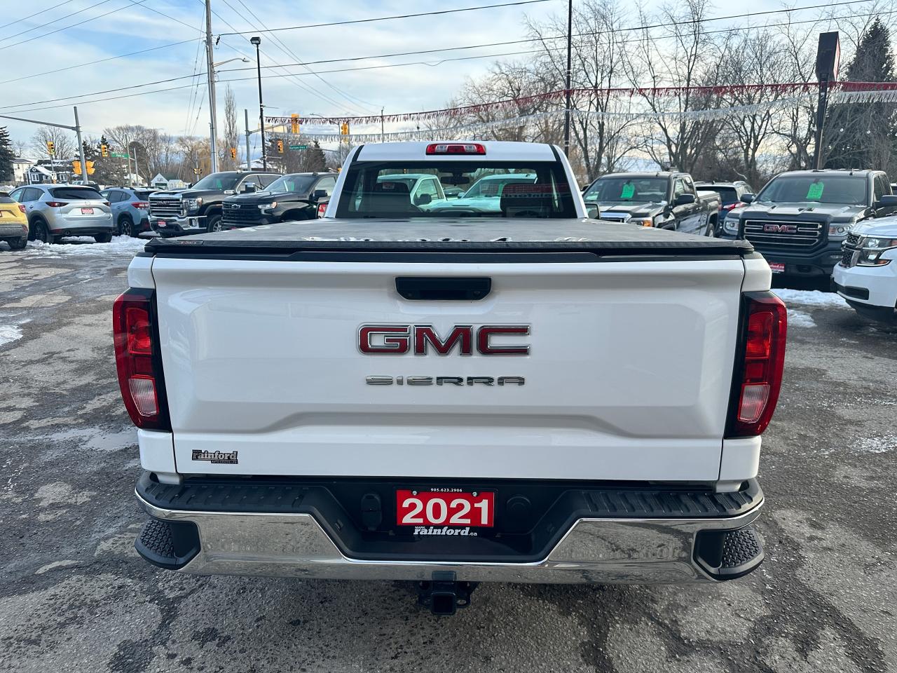 2021 GMC Sierra 1500 2WD RegCab 140" FM A/C 4.3L V6 Bluetooth BackupCam Photo3