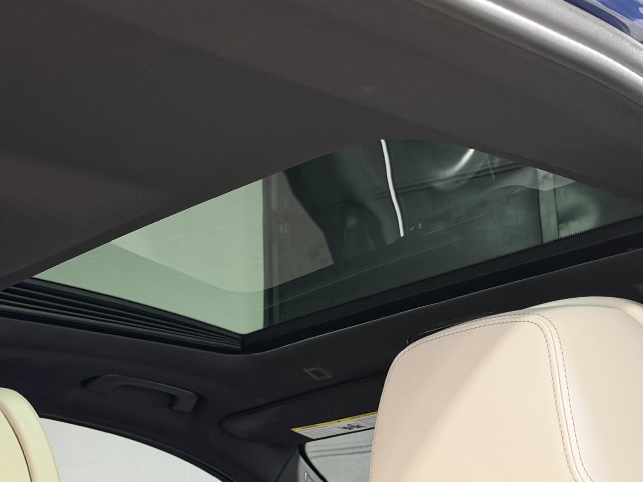 2022 BMW 5 Series 530i xDrive M-SPORT|NAVI|BACKUP|SUNROOF Photo