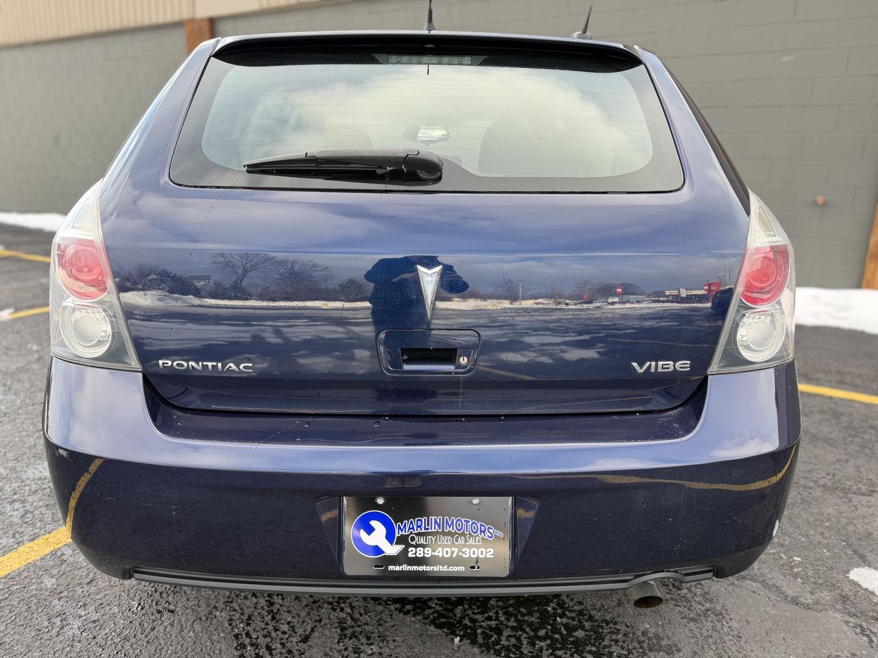 2009 Pontiac Vibe  Photo