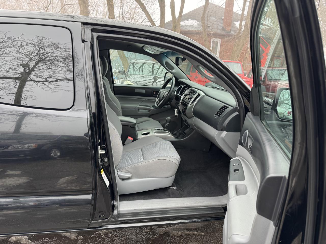 2012 Toyota Tacoma TRD OFF-ROAD - 4X4 Photo