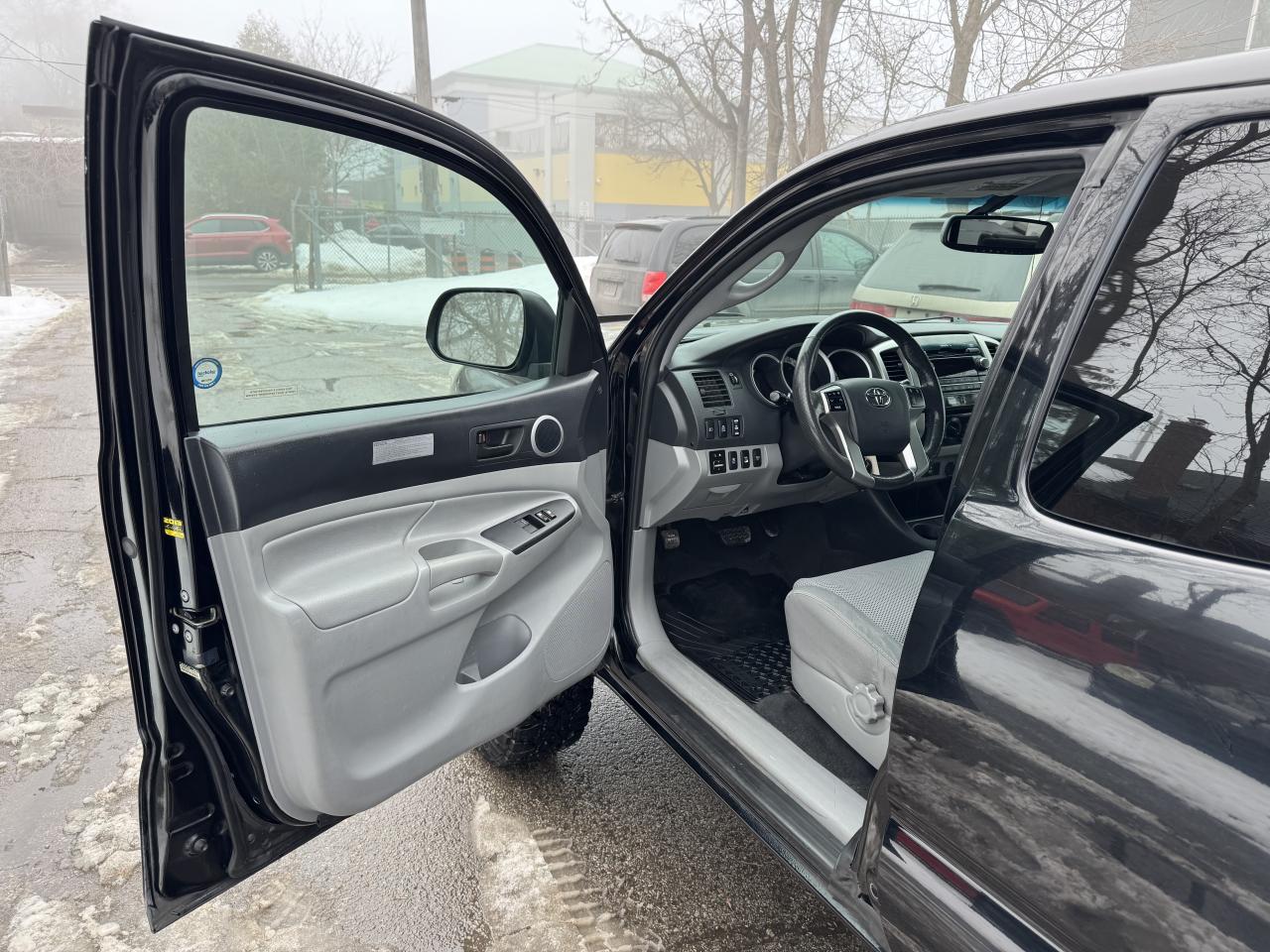 2012 Toyota Tacoma TRD OFF-ROAD - 4X4 Photo
