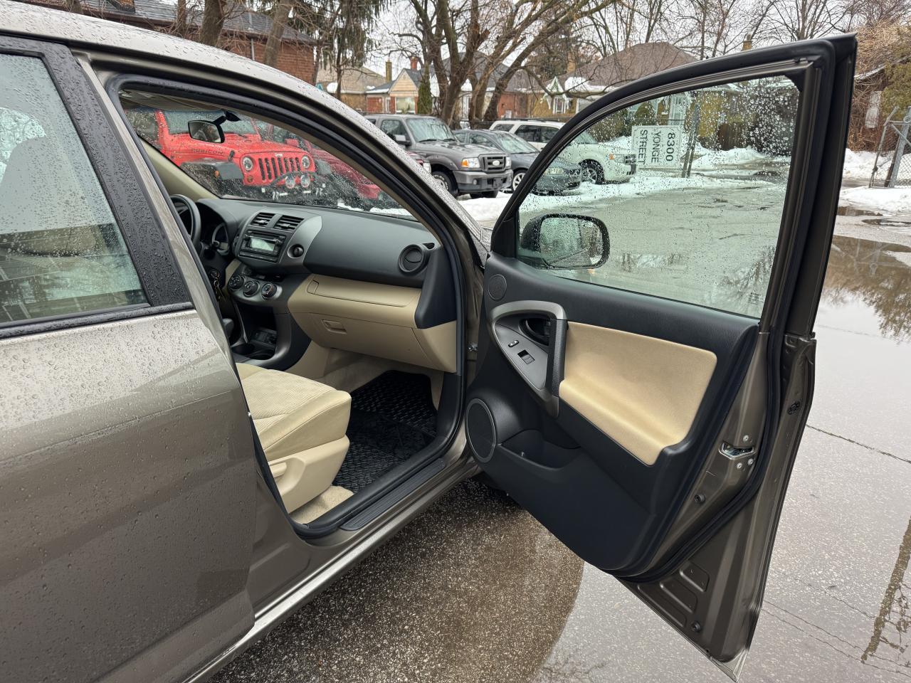 2012 Toyota RAV4  Photo