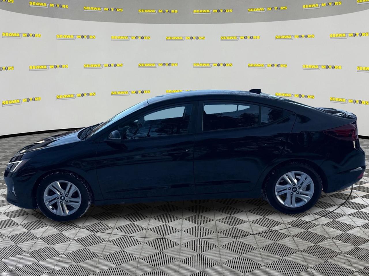 2020 Hyundai Elantra Preferred Photo