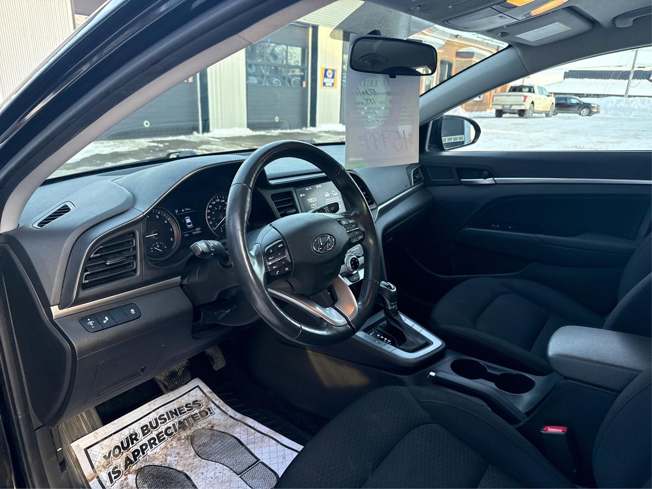 2020 Hyundai Elantra Preferred Photo