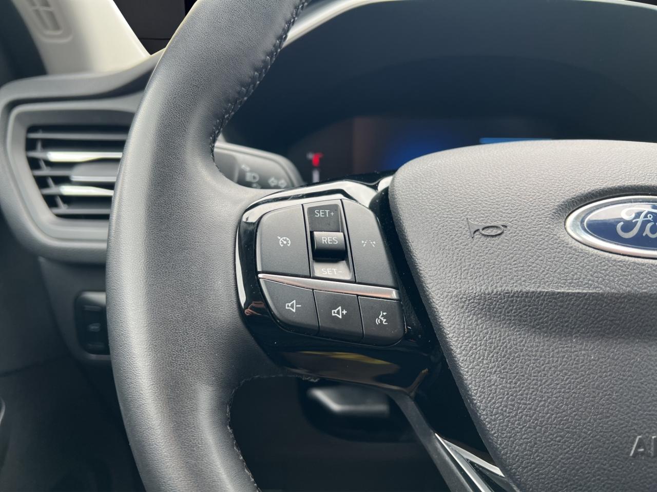 2024 Ford Escape Active AWD - Blind Spot Monitor - Backup Camera !!! Photo