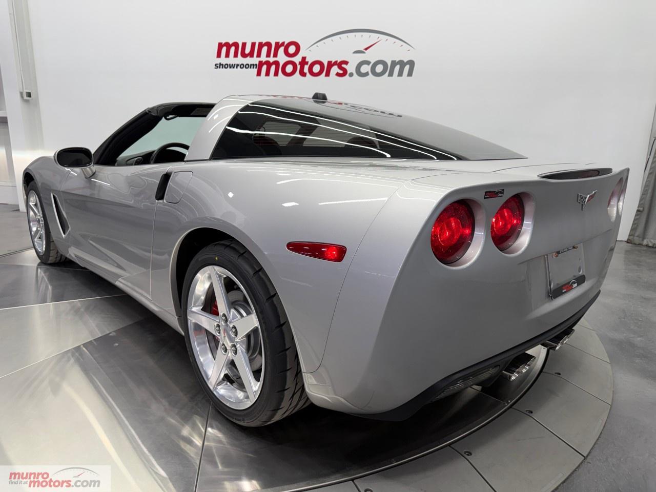 2005 Chevrolet Corvette 2dr Cpe Photo