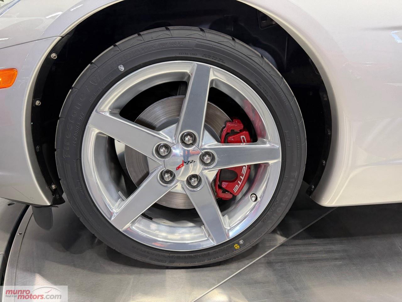 2005 Chevrolet Corvette 2dr Cpe Photo