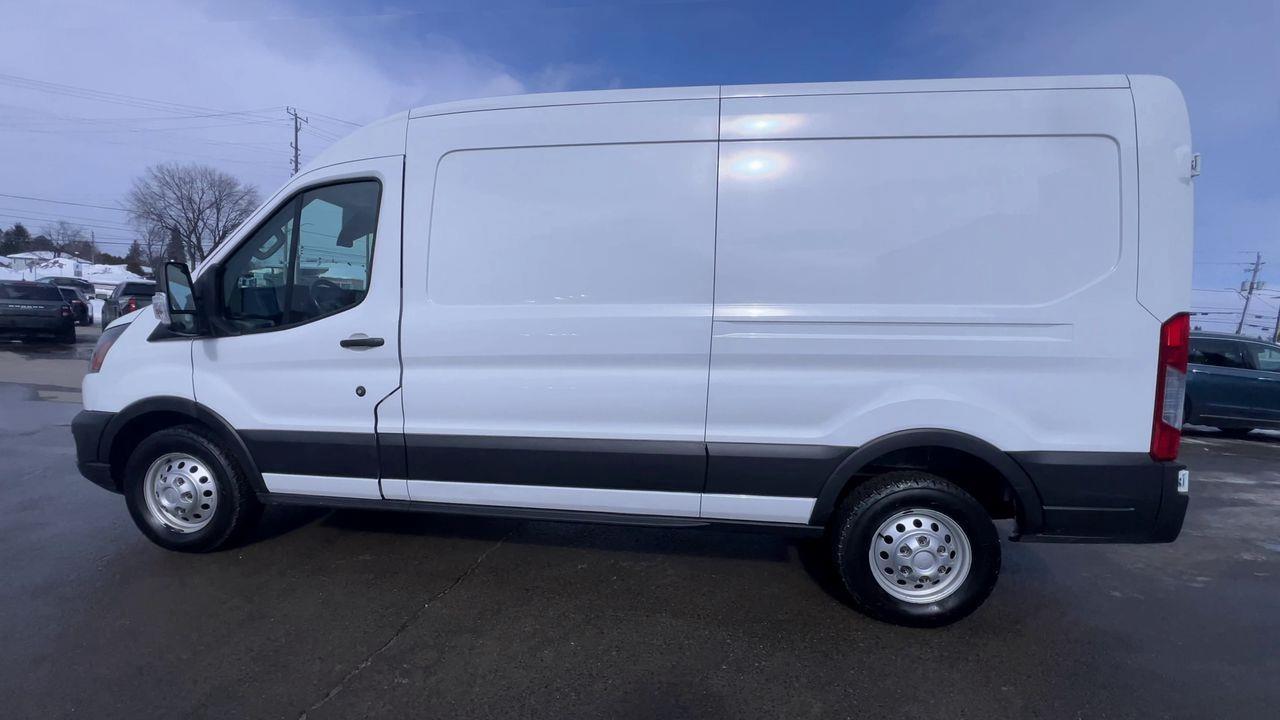 2023 Ford Transit 250 AWD, 2 PASSENGER, BACK UP CAM, POWER WINDOWS/MIRRORS/LOCKS, SIRIUS XM!! Photo