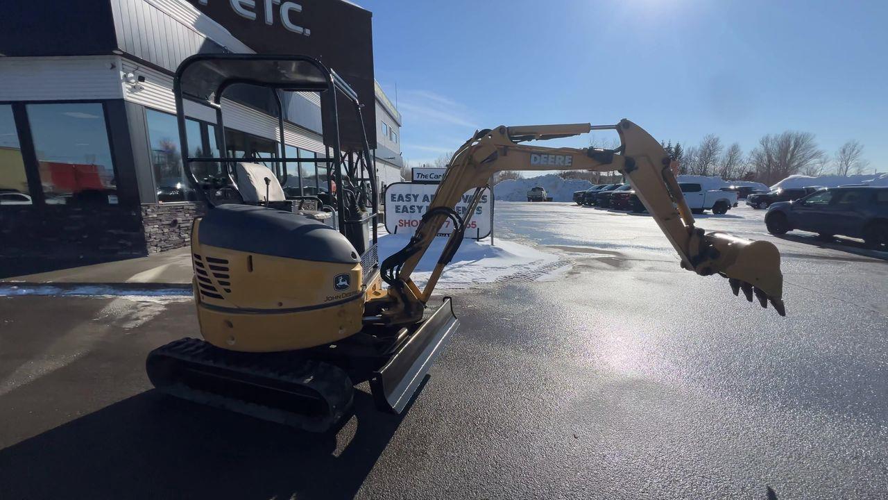 2006 John Deere 17 ZTS EXCAVATOR!! Photo