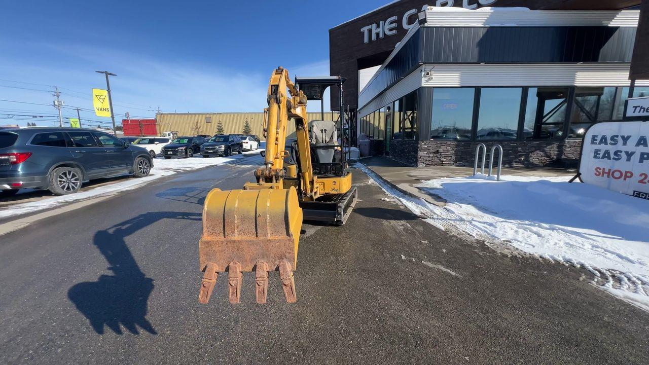 2006 John Deere 17 ZTS EXCAVATOR!! Photo