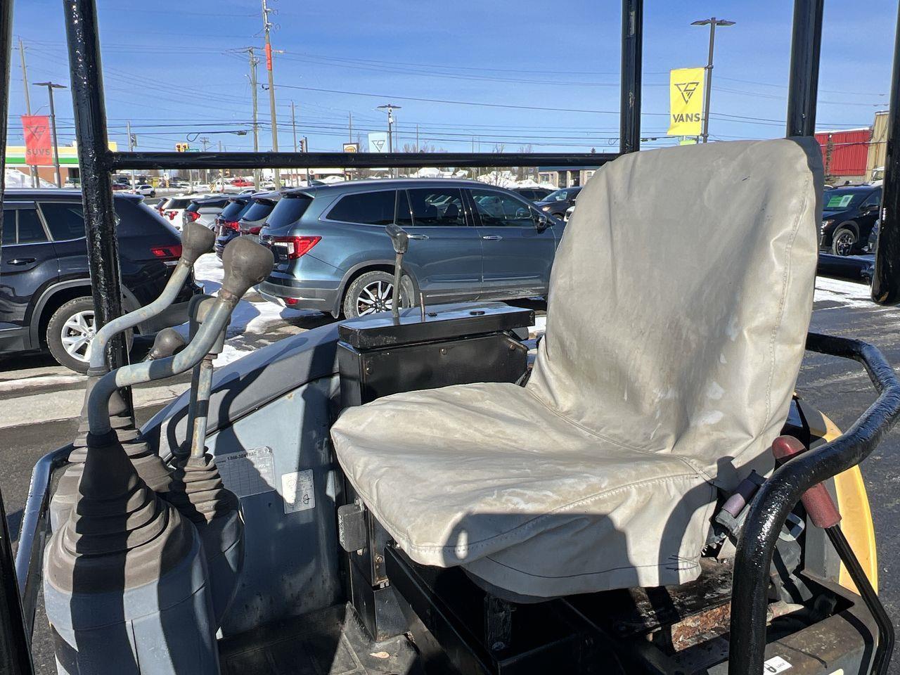 2006 John Deere 17 ZTS EXCAVATOR!! Photo