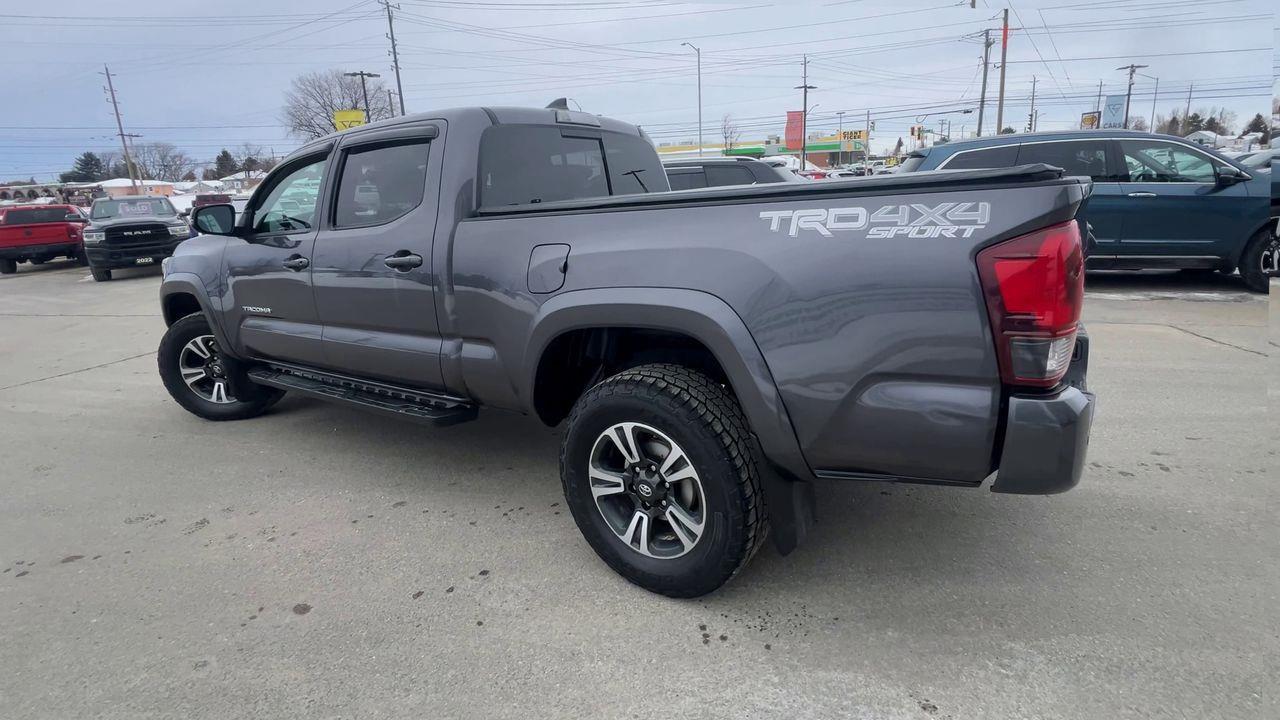 2018 Toyota Tacoma TRD SPORT 4X4 Photo