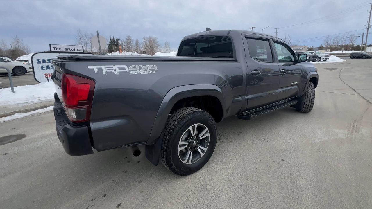 2018 Toyota Tacoma TRD SPORT 4X4 Photo